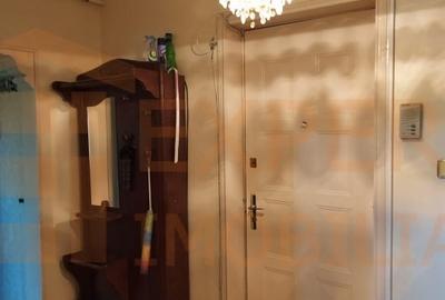Apartament cu 2 camere decomandat în Tomis Nord - 18