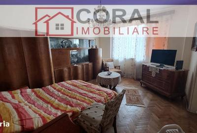 Apartament cu 4 camere decomandat în Titu Maiorescu - 8