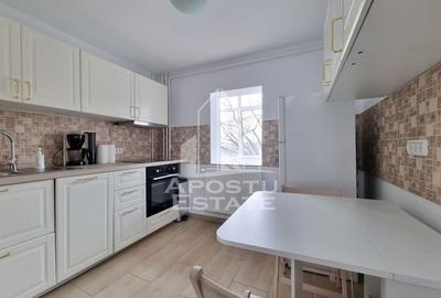 Apartament cu 3 camere, 2 bai, decomandat, renovat, zona Lunei - 3