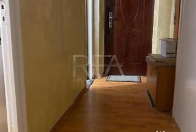 Garsonieră decomandată, mobilată în Crângași