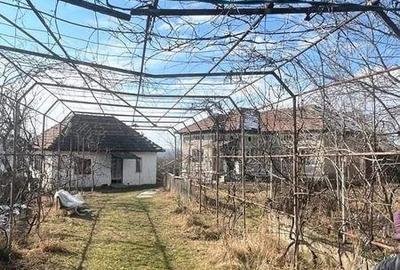 Casă cu 4 camere cu Teren 2064 Mp în Central - 5