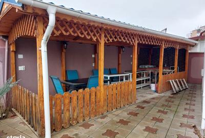 Casă cu 4 camere în Micro 5 - 9