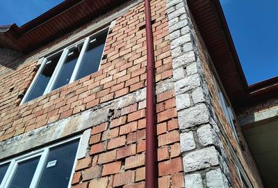 Casă cu 4 camere în Central - 6