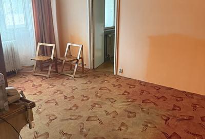 Apartament cu 2 camere nedecomandat în 7 Noiembrie