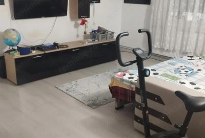 Casă cu 4 camere cu Teren 740 Mp în Pișchia - 1