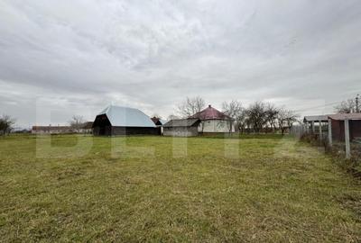 Casa de vanzare cu 3 camere, 2050 mp, zona Tatarasti - 2
