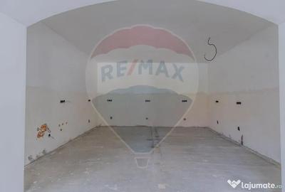 Casă cu 4 camere cu Teren 1642 Mp în Hoghiz - 9