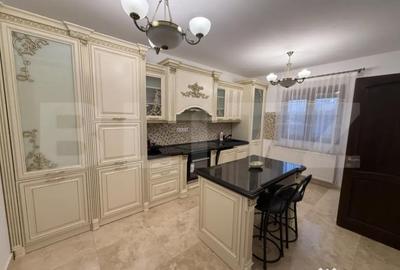 Casă cu 7 camere cu Teren 3173 Mp în Central - 10