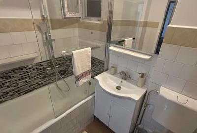 Apartament cu 3 camere decomandat în Arcu - 9