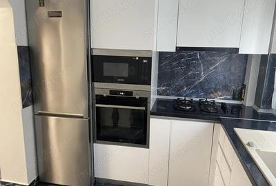 Inchiriez apartament micro V - 9