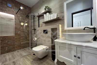 Casă individuală cu 10 camere cu Teren 500 Mp în Lazaret - 13