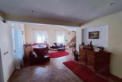 Casă cu Canalizare în Ghiroda - 5