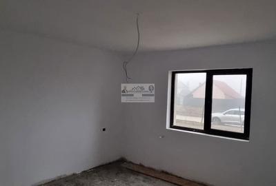 Casă cu 5 camere cu Teren 504 Mp în Tătărăști - 6