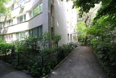 Apartament cu 2 camere decomandat, mobilat în Berceni - 18