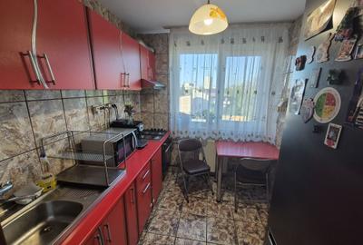 Apartament cu 3 camere semidecomandat în Giulești - 5