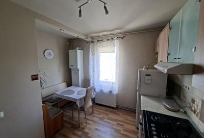 Apartament cu 2 camere nedecomandat în Tudor - 1