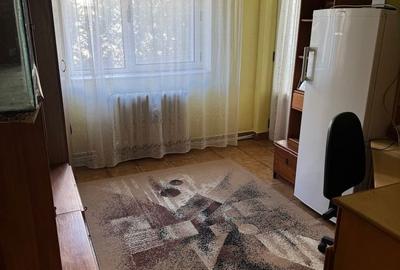 Apartament cu 4 camere decomandat în Central - 2