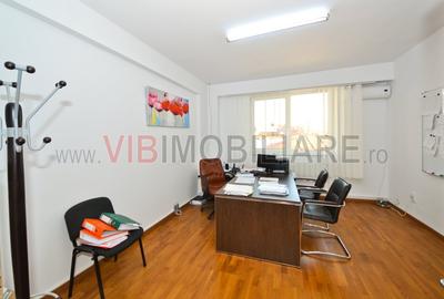 Spațiu comercial, de 500 mp, în 1 Mai - 12