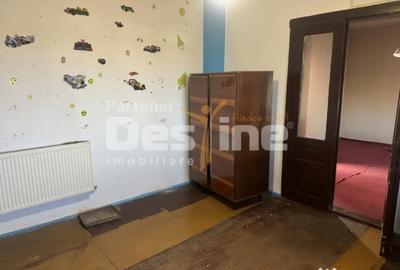 Casă cu 3 camere cu Canalizare în Simeria - 4