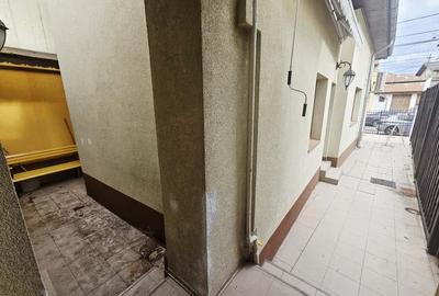 Casă 3 camere de închiriat, zona Centrală–ideală pentru salon/birouri - 16