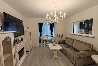 Apartament cu 3 camere semidecomandat, mobilat în Centrul Civic - 2