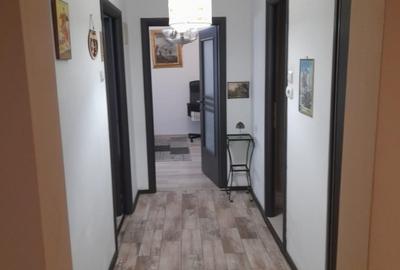 Ofer spre închiriere apartament 2 camere decomandat zona Turda - 9