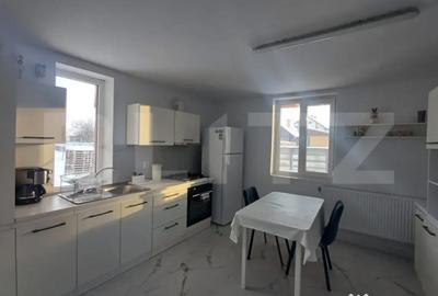 Casă cu 2 camere cu Teren 923 Mp în Teiu - 10