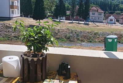 Apartament cu 2 camere semidecomandat în Central - 1