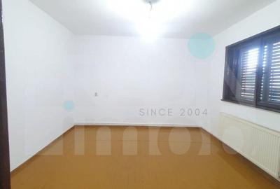 Casă cu 3 camere cu Teren 600 Mp în Central - 2