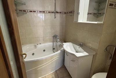 Apartament cu 2 camere decomandat în Ultracentral