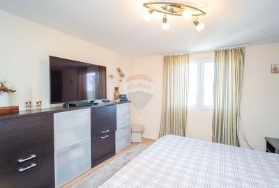 Casă individuală cu 7 camere cu Piscina în Sărărie - 18