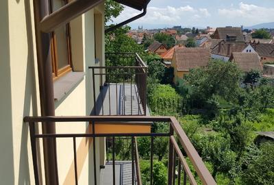 Apartament cu 4 camere semidecomandat în Piața Cluj - 15