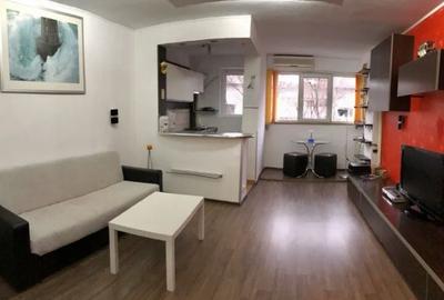 Titan Metrou,et.2/10,Amenajata, mobilata,Liibera - 2