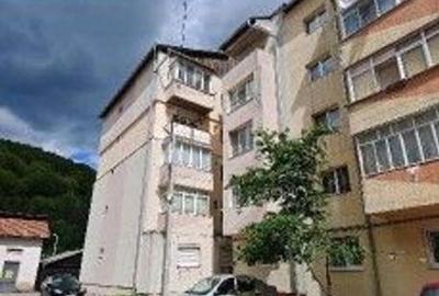 Apartament 4 camere Gura Humorului, cota parte 8/40. ID: ... - 4