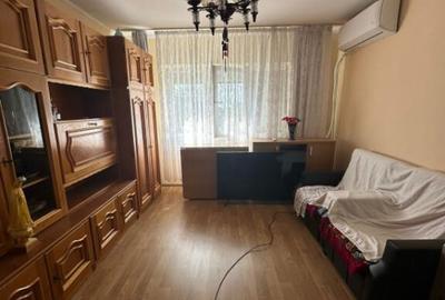 - Apartament 3 camere decomandat, Buzaului, etaj 3, suprafat - 3