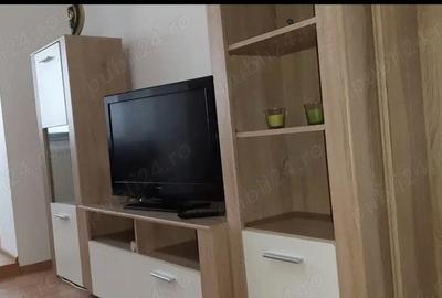 Apartament cu 2 camere decomandat în Central - 1