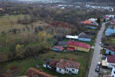 Casă cu 2 camere cu Teren 647 Mp în Lerești - 4