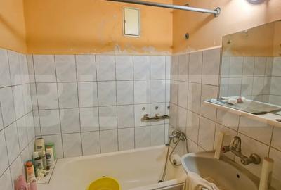 Garsonieră decomandată în Decebal