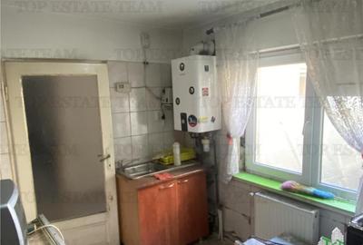 Casă cu 3 camere cu Teren 200 Mp în Central - 4