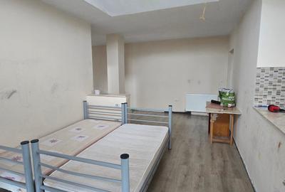 Spațiu comercial, de 240 mp, în - 11