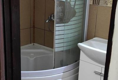 Garsonieră decomandată în UTA - 2