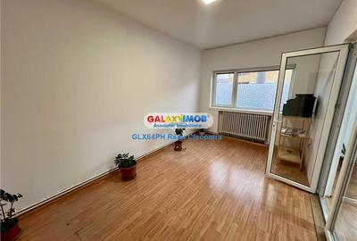 Spațiu comercial, de 70 mp, în Central