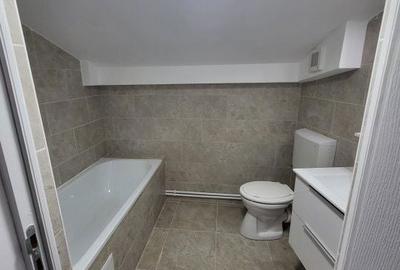 Casă cu 6 camere cu Teren 50 Mp în Grozăvești - 16