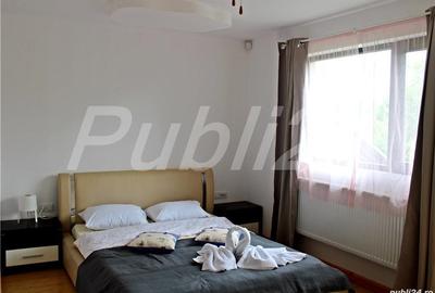 Casă cu 6 camere cu Teren 1412 Mp în Breaza de Sus - 10