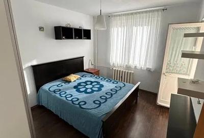 Apartament 3 camere, 80 mp, semidecomandat, balcon, ac, metrou, Piata Sudului - 1