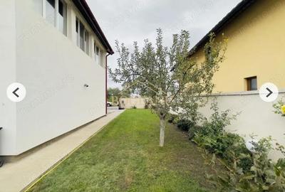 Casă cu 6 camere în Dudeștii Noi - 1