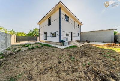 Casă modernă 5 camere de vanzare - 39