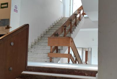HOTEL DE VANZARE - 7