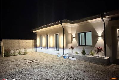 Casă cu 4 camere cu Teren 664 Mp în Zimandu Nou - 19