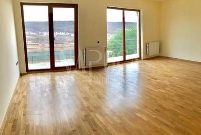 Casa 7 camere de vanzare in Europa, Cluj Napoca - 4